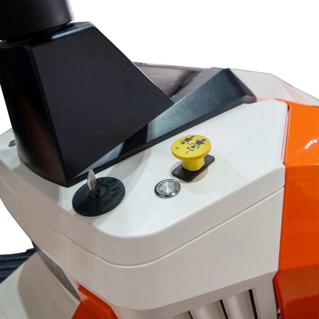 Traktorska kosačica RURIS RX Explorer 920M